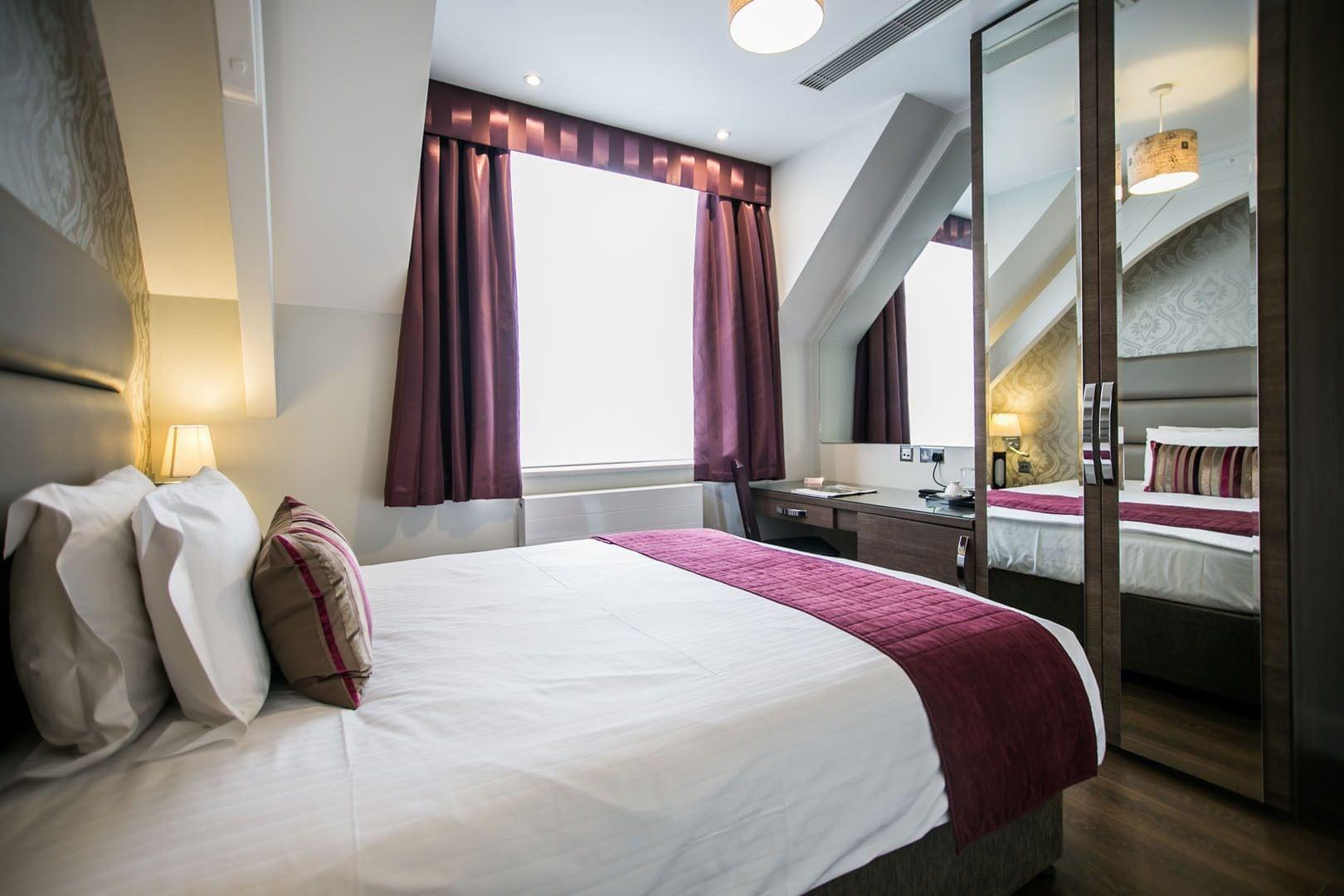 The Pillar Hotel Londra Exterior foto