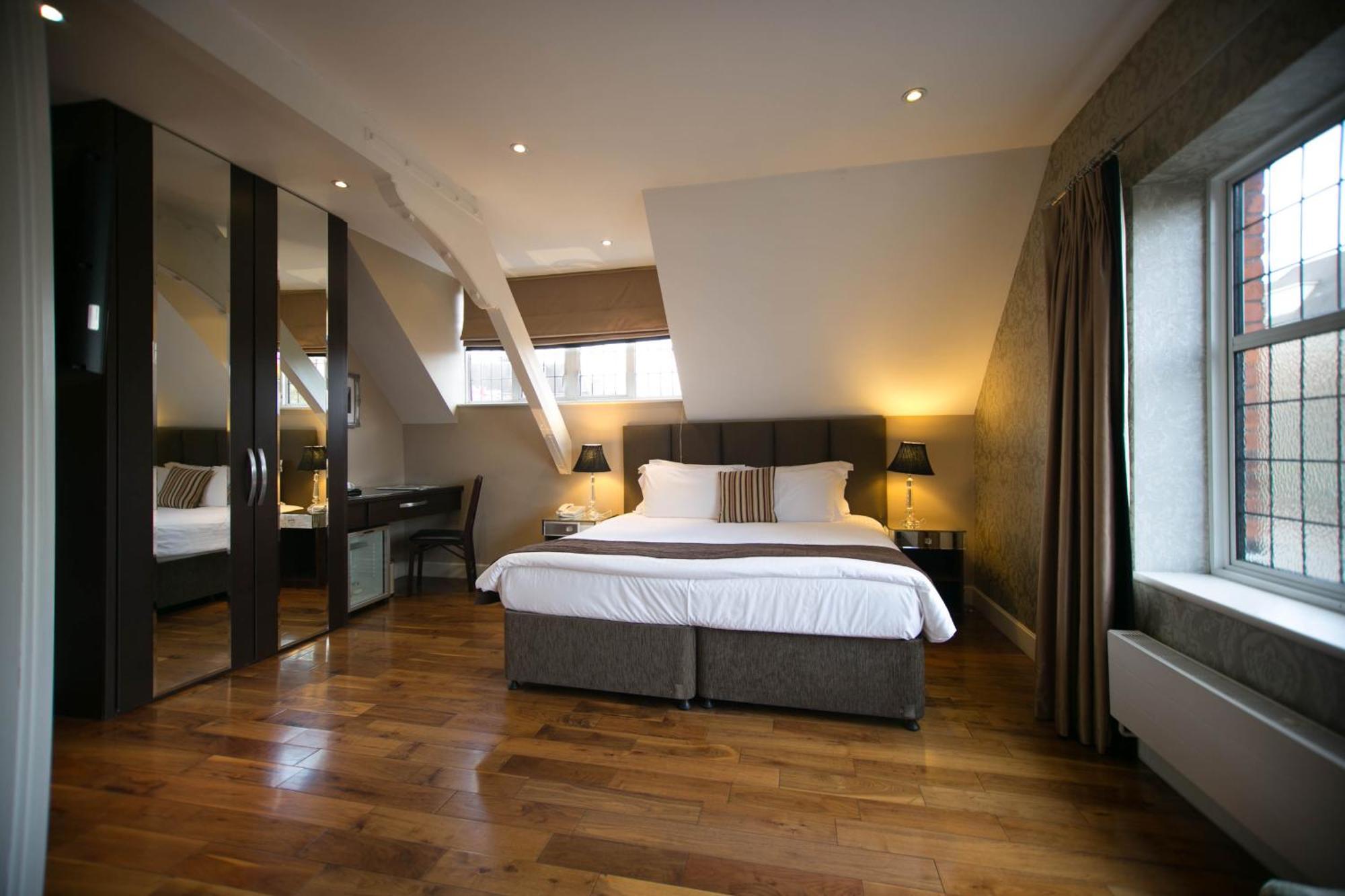 The Pillar Hotel Londra Exterior foto